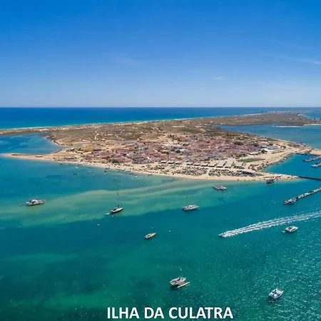 Casa C'Alma - Central Olhao Apartment With Pool, Perfect For Couples & Families Lejlighed *